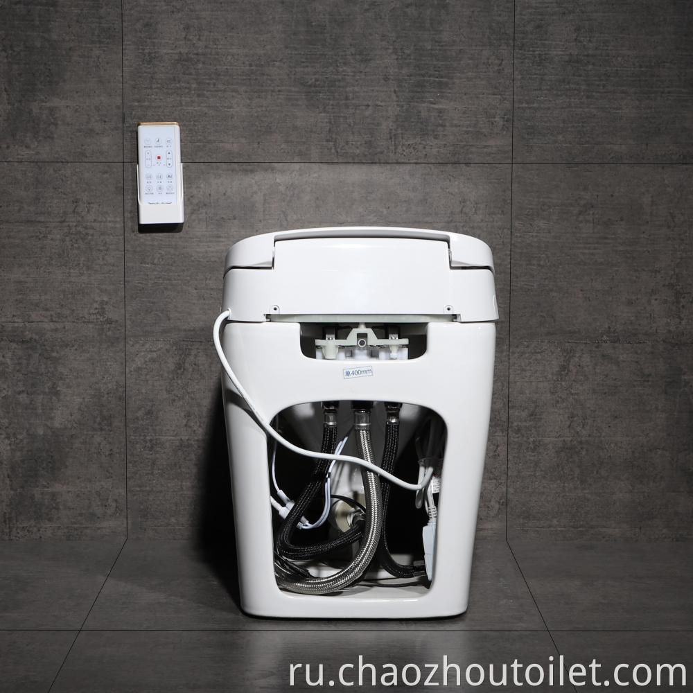 6102 27 Smart Toilet